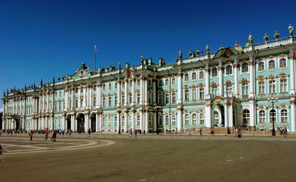 St Petersburg Travel Guid