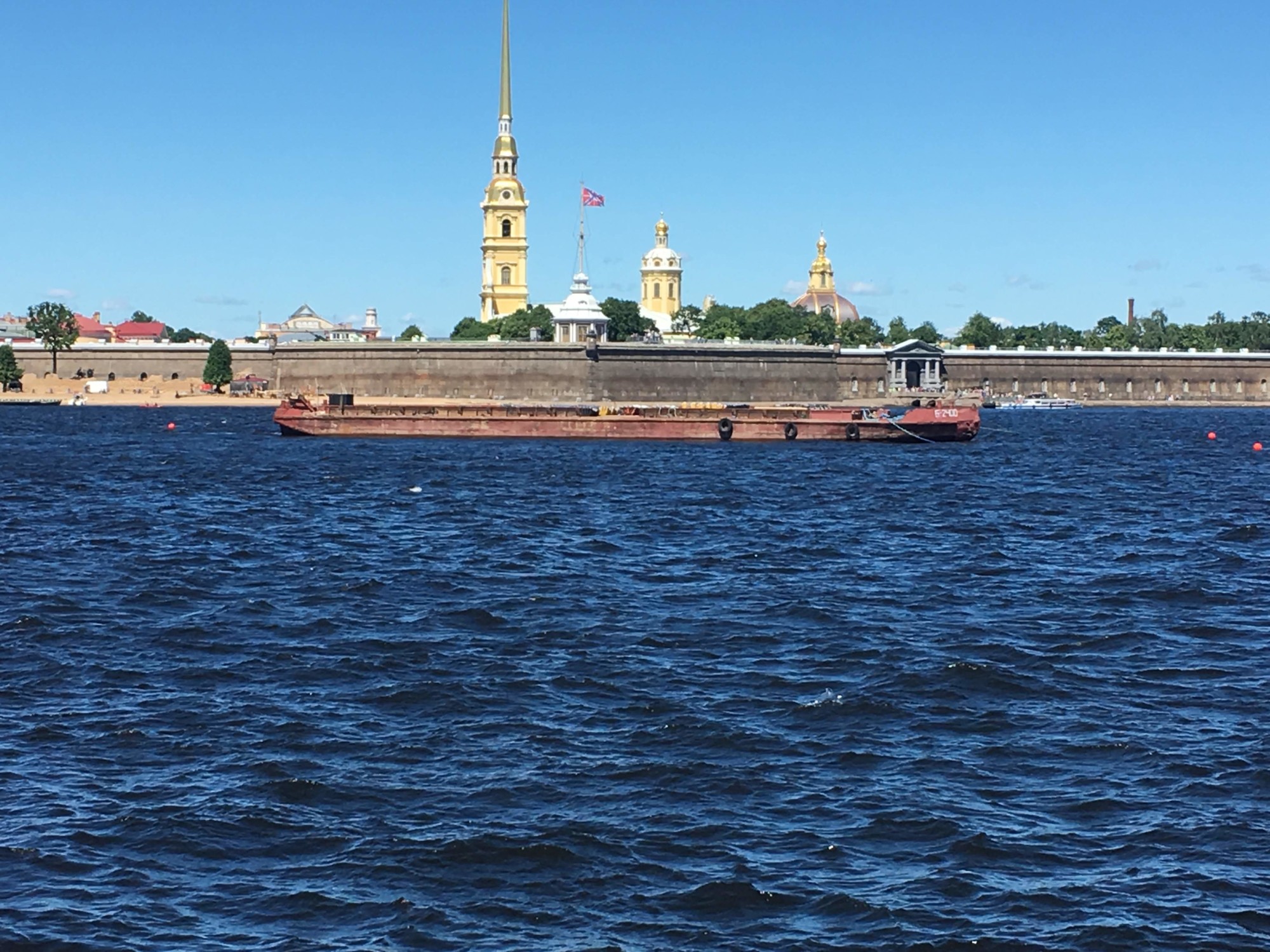 St Petersburg Travel Guid