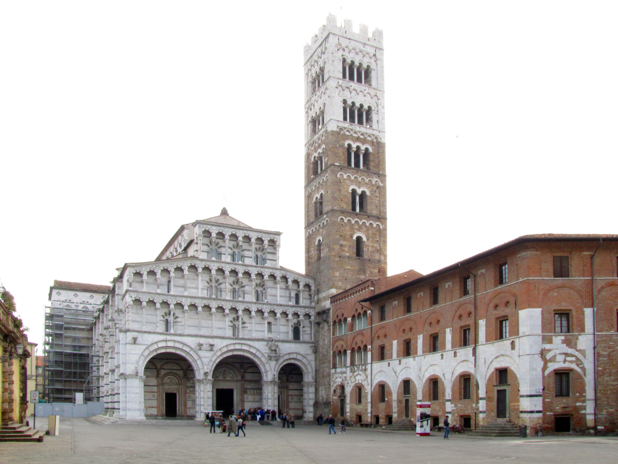 Catherdale San Martino Lucca