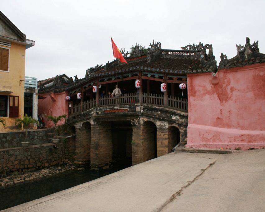 Vietnam: The Ultimate Travel Guide