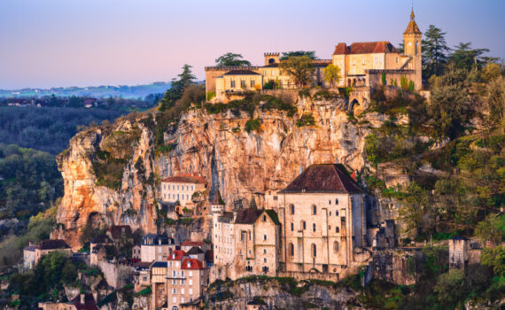 A Vagabond Life: Ultimate Travel Guide