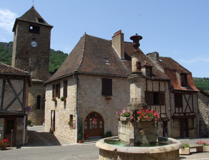 A Vagabond Life: Ultimate Travel Guide