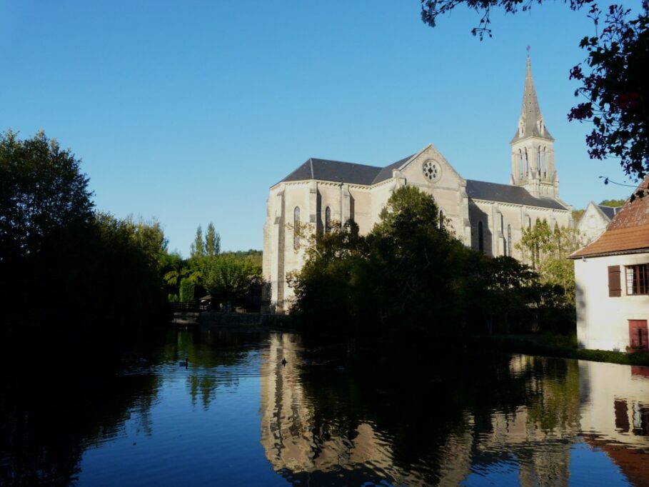 A Vagabond Life: Ultimate Travel Guide